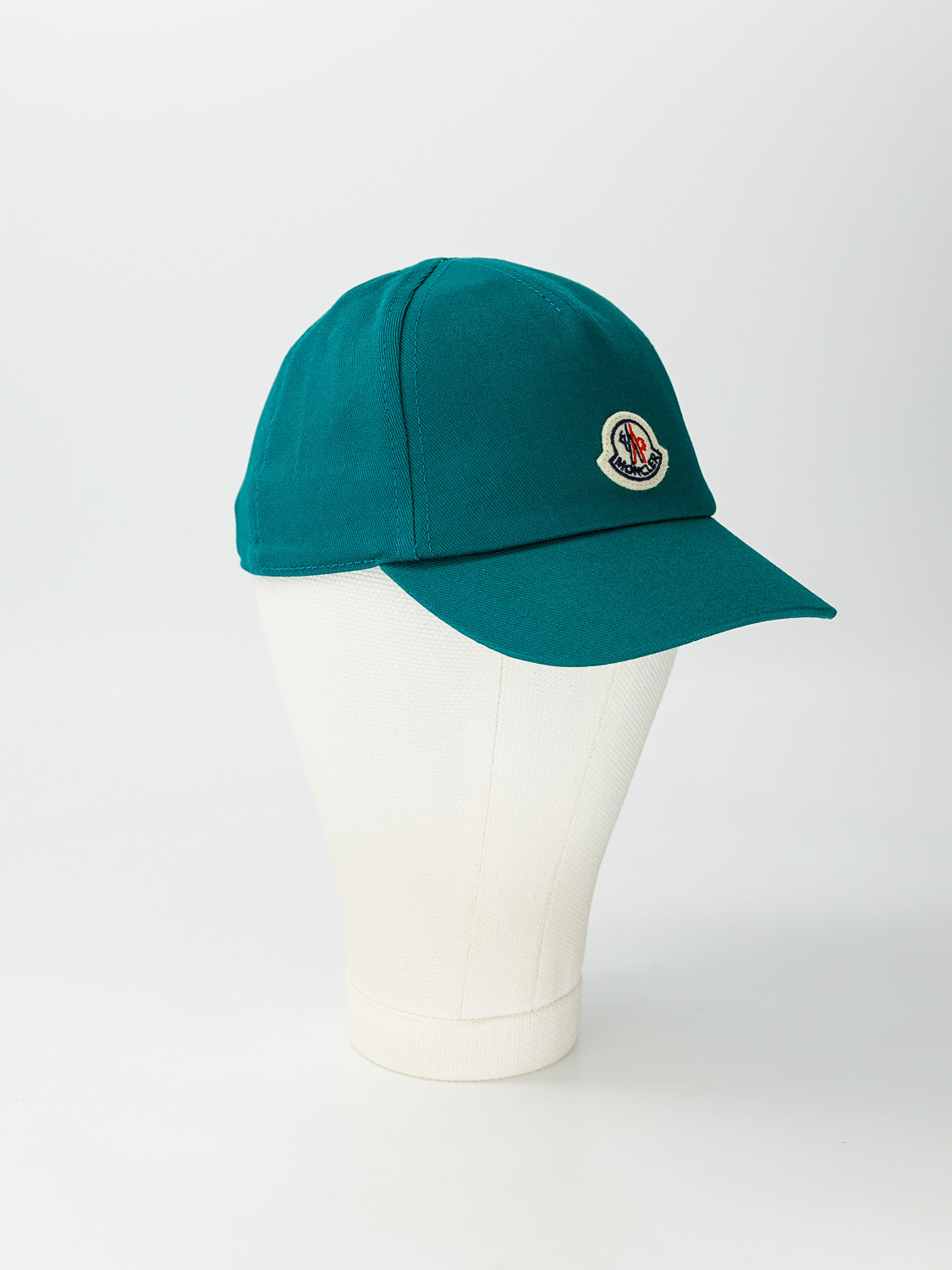 Moncler Enfant Kids Cap in 1711017981-6900000063-3.jpg | NICKIS.com