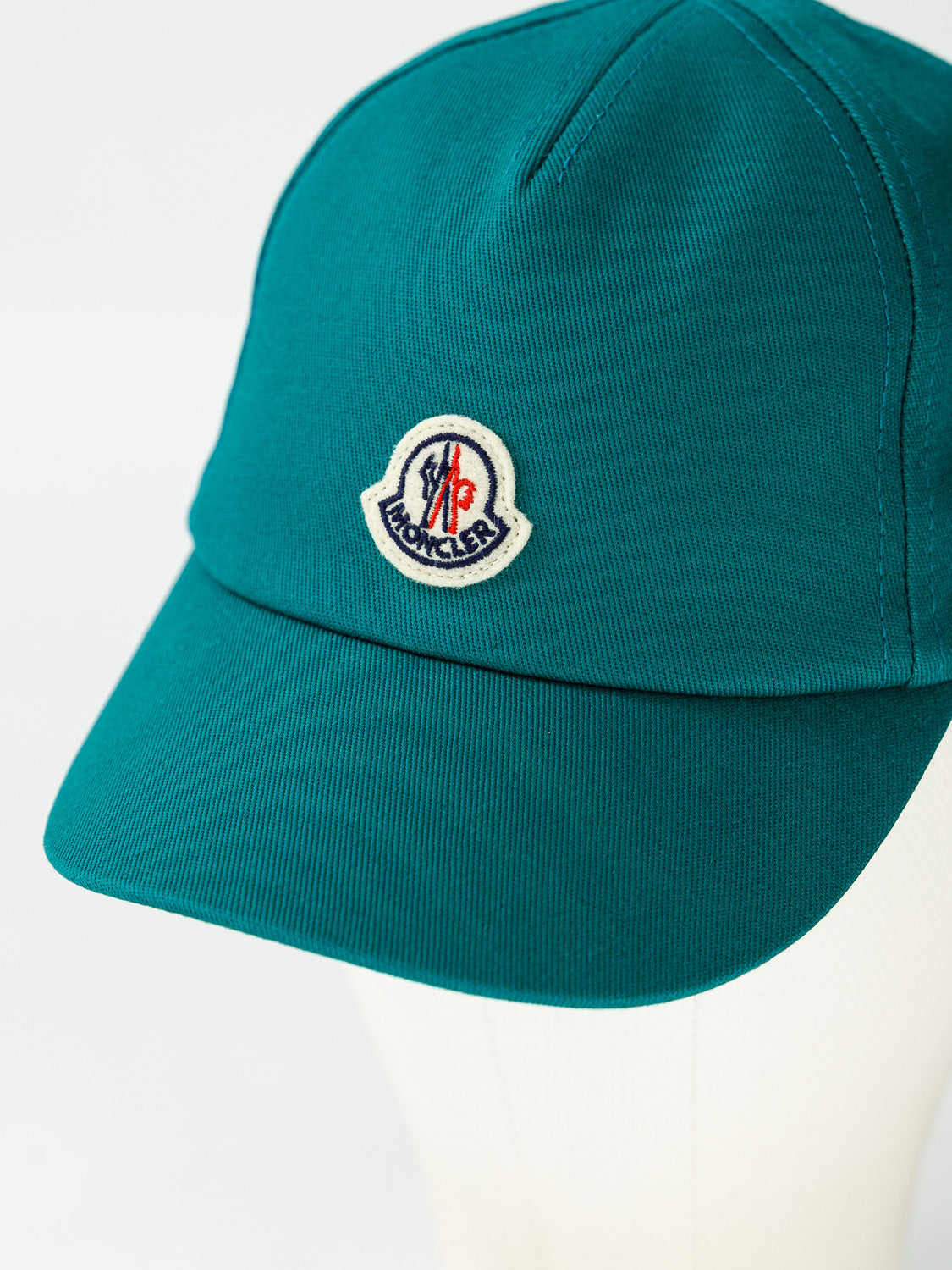 Moncler Enfant Kids Cap in 1711017982-6900000063-5.jpg | NICKIS.com