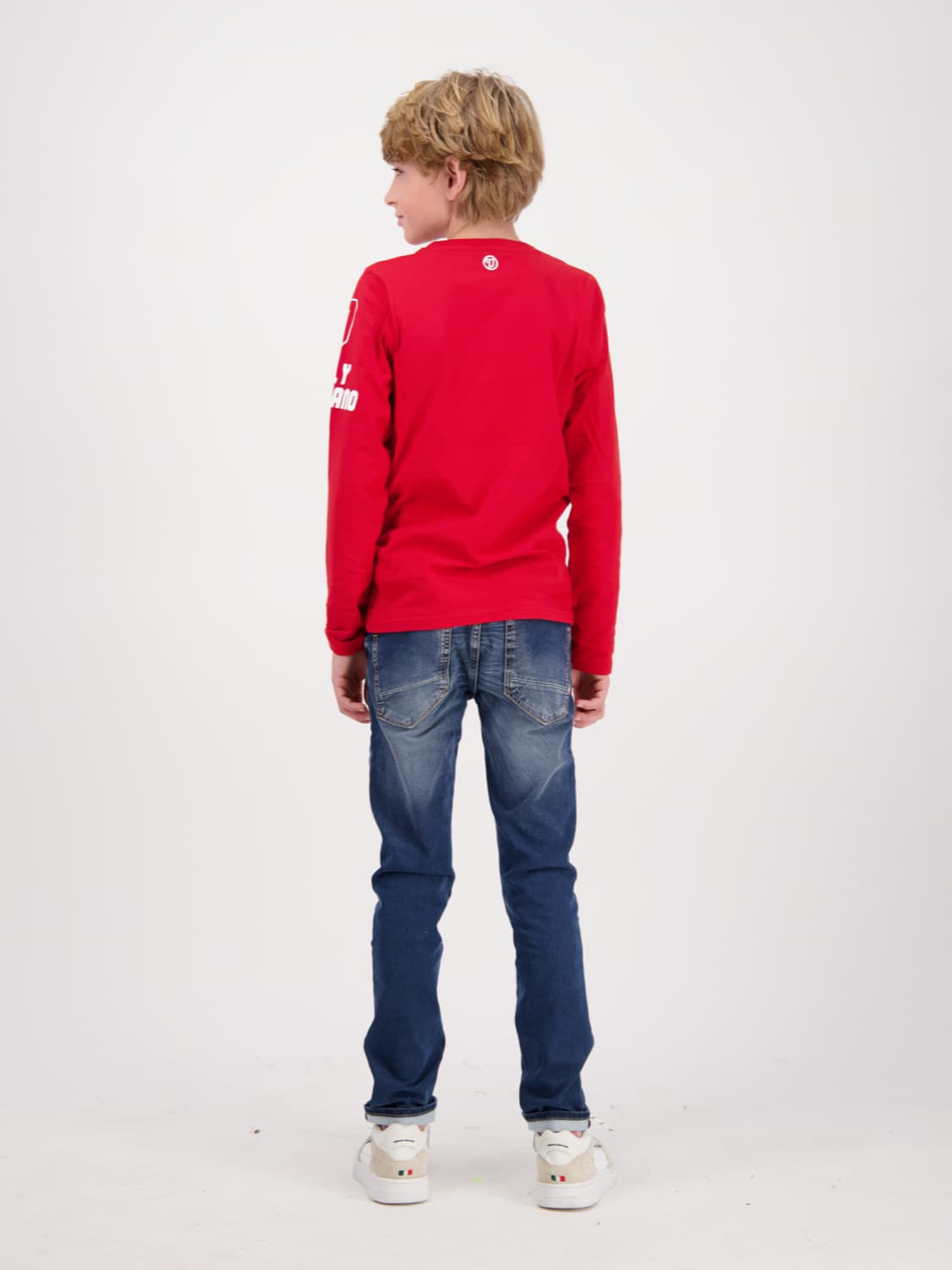 6606618935-3.jpg
