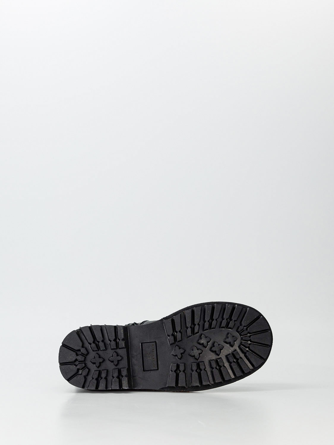 Bonpoint Kids Boots Bonie in 6806745577-3.jpg | NICKIS.com