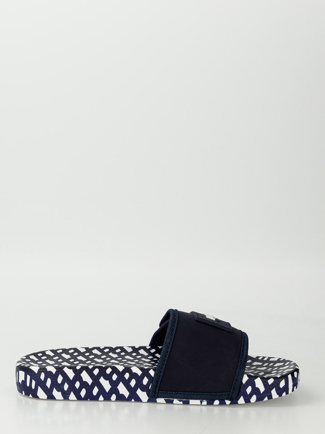 7109888355-2.jpg
