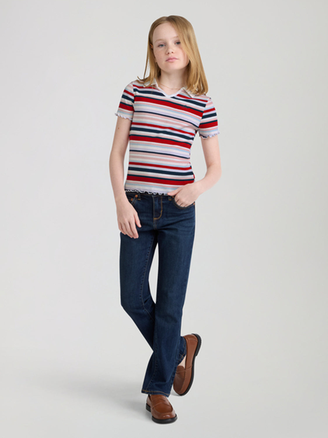 7400781425-2.jpg