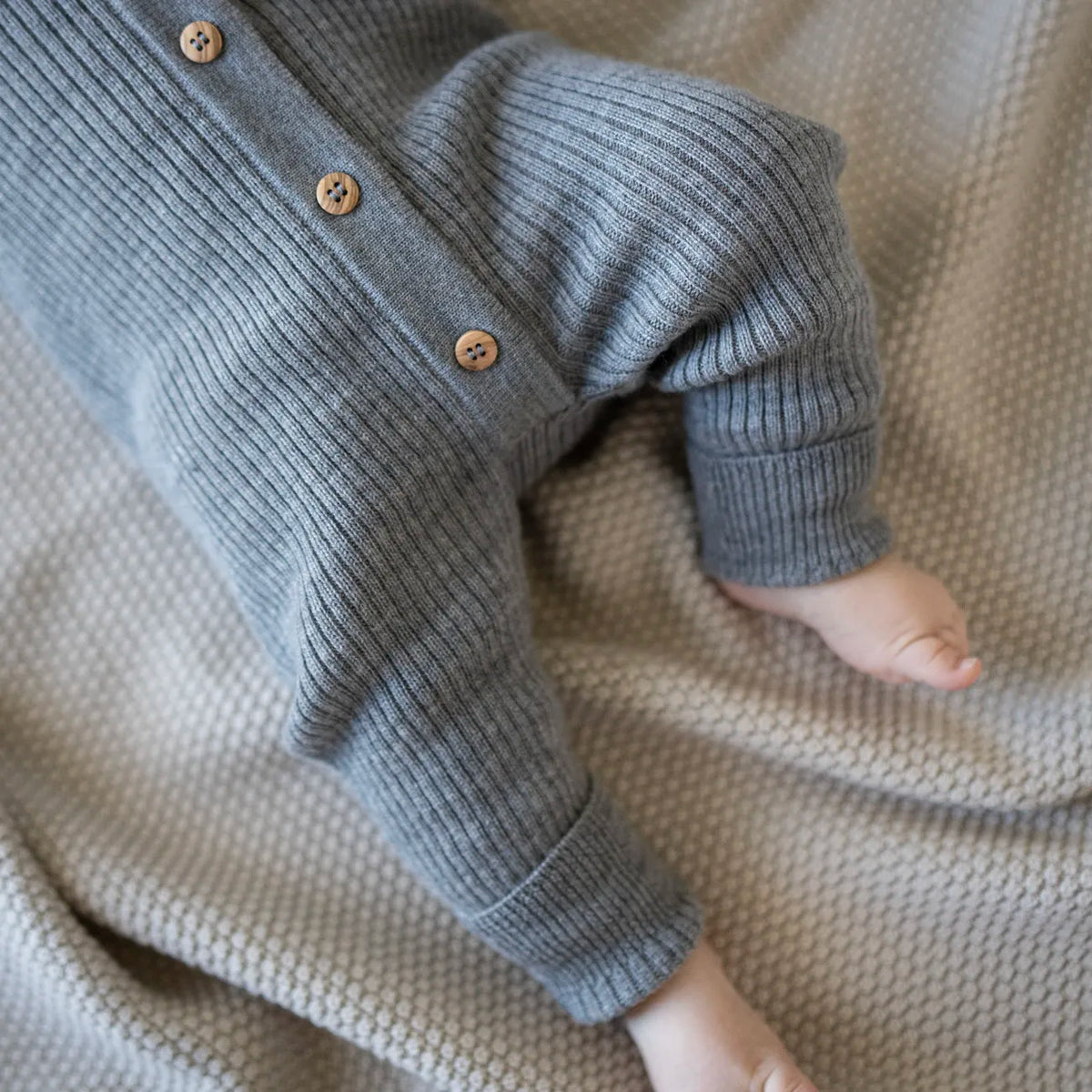 THE WOOLLY ONESIE - rose