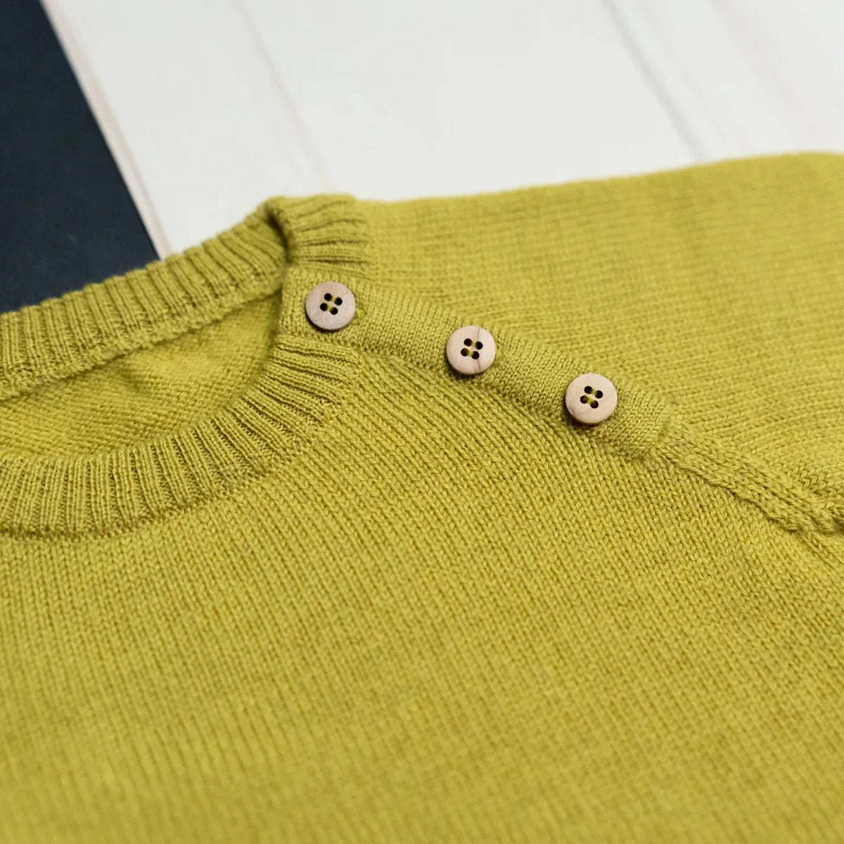 THE WOOLLY BABY SWEATER - quince