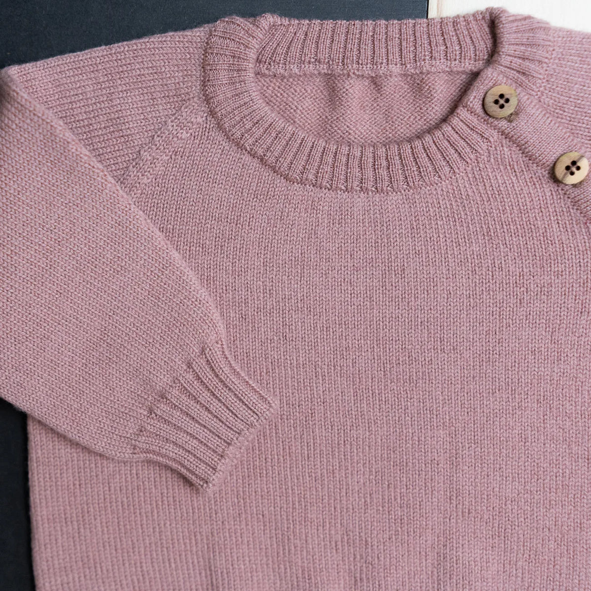 THE WOOLLY BABY SWEATER - rose