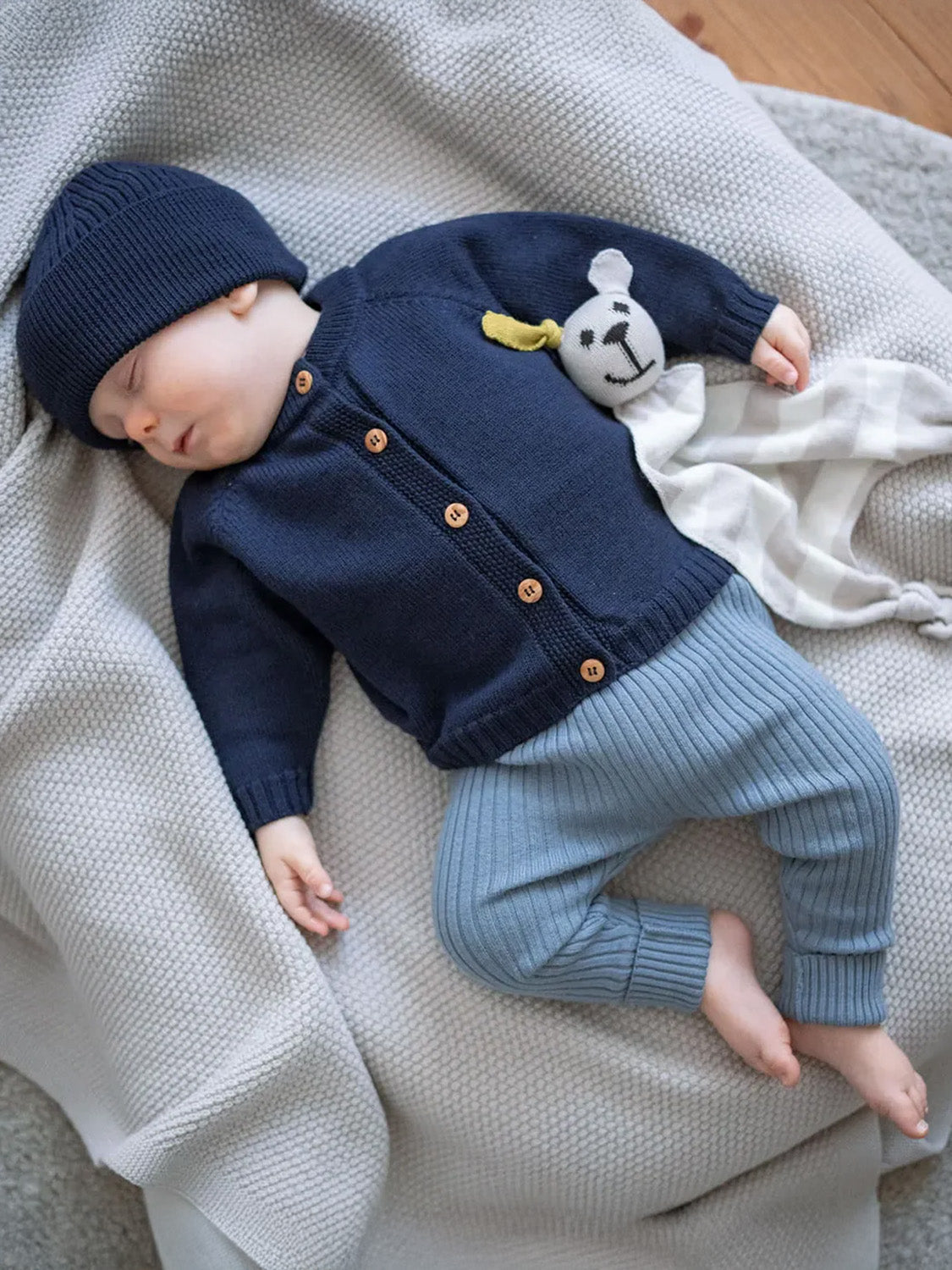 THE WOOLLY CARDIGAN - midnight blue