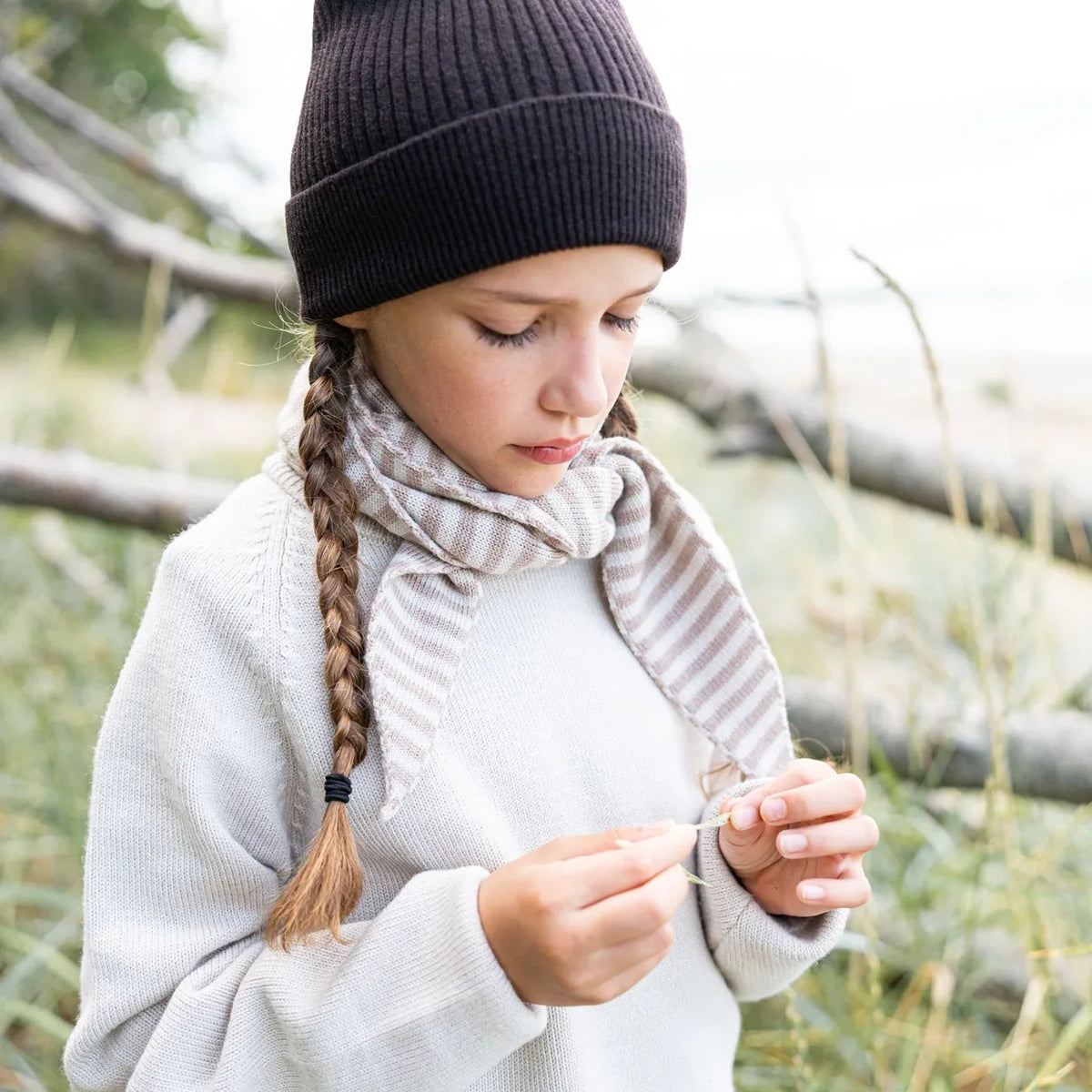 THE WOOLLY FAMILY SCARF STRIPED - SAND / CAPPUCCINO
