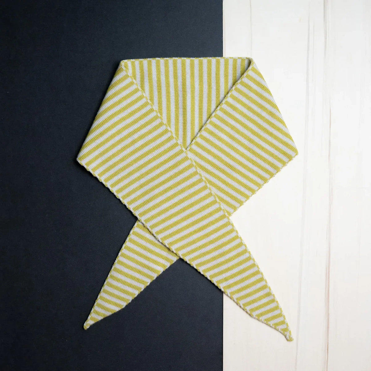THE WOOLLY FAMILY SCARF STRIPED - SAND / QUINCE