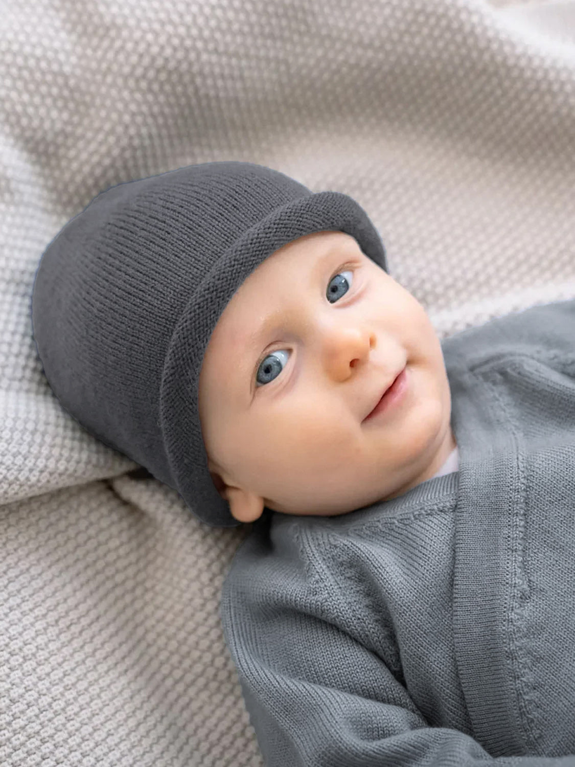 THE WOOLLY HAT - grey