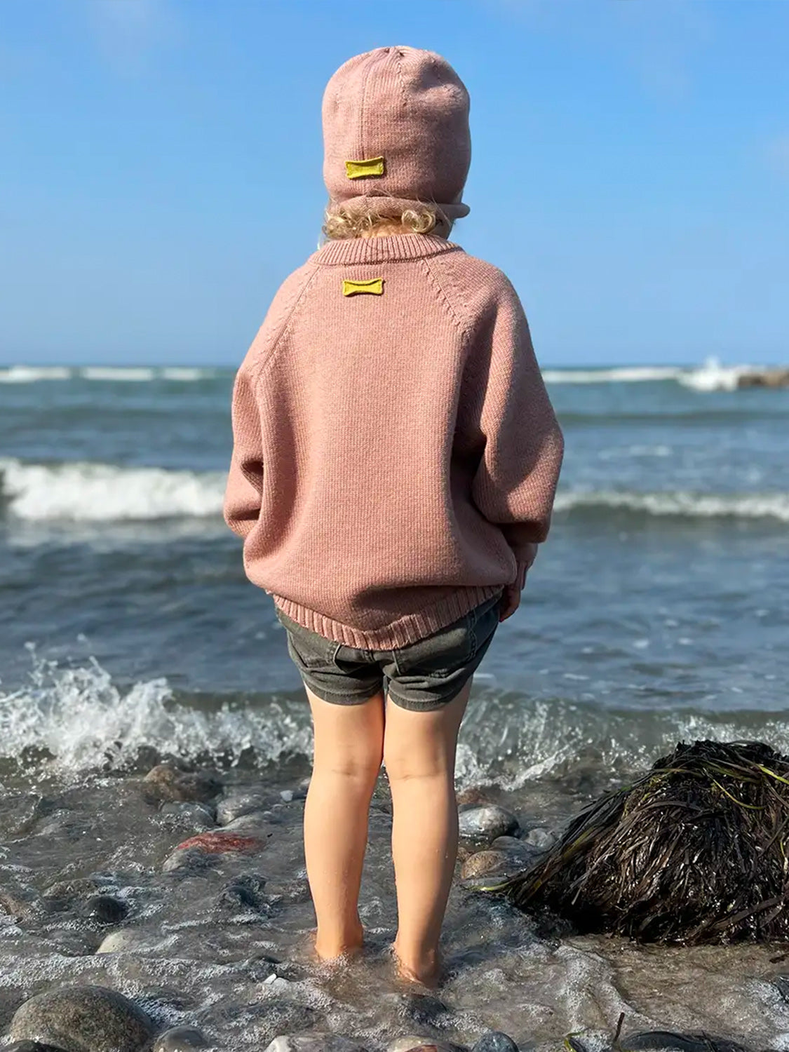 THE WOOLLY HAT - rose