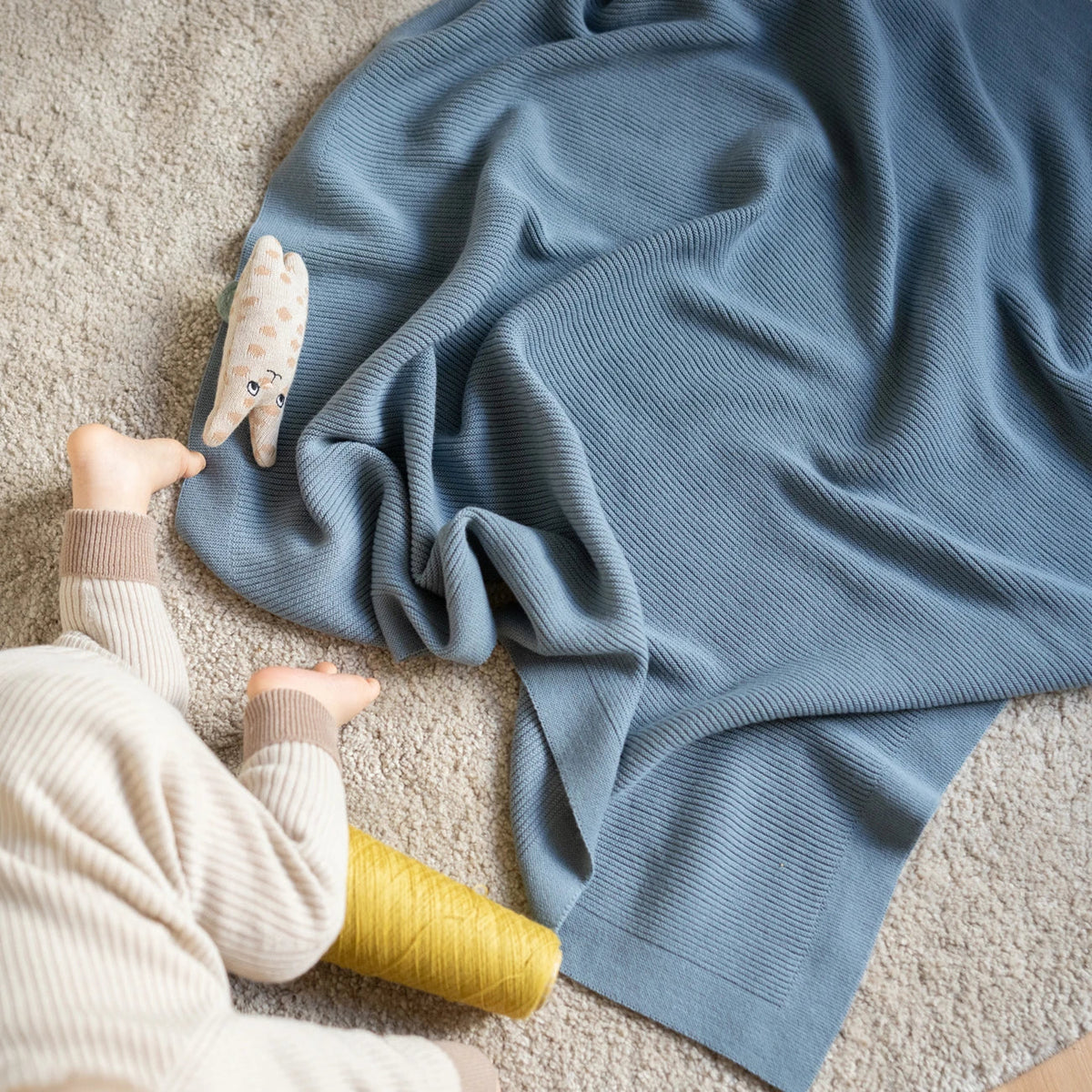 THE WOOLLY RIB BLANKET - blue