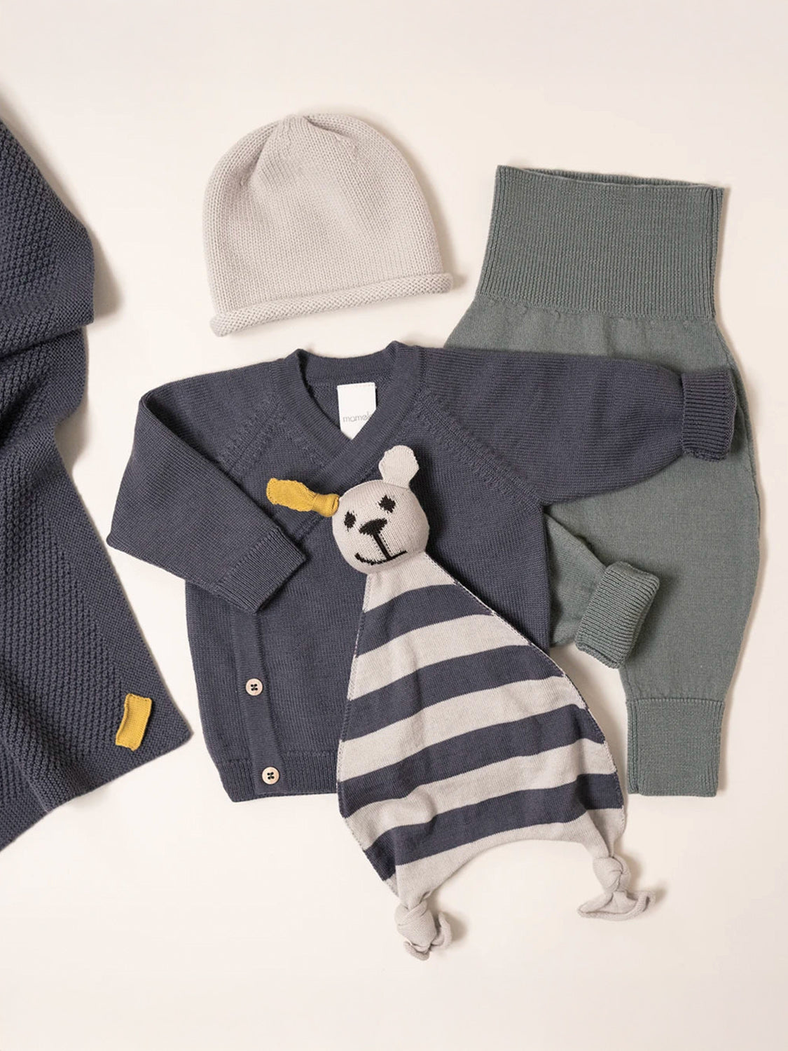 THE WOOLLY BABY JACKET - grey