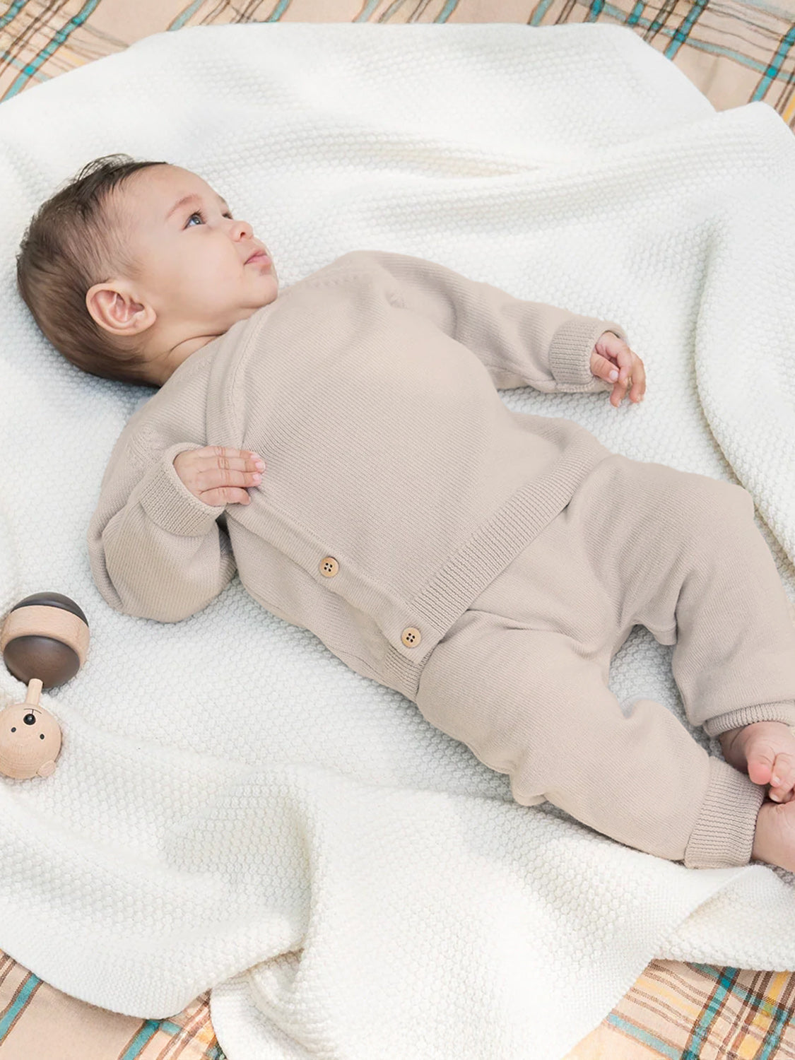 THE WOOLLY BABY JACKET - sand