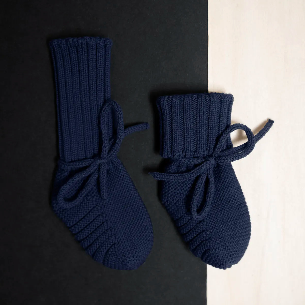 THE WOOLLY BABY BOOTIE - midnight blue