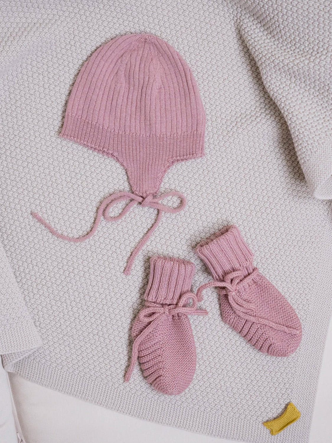 THE WOOLLY BABY BOOTIE - rose