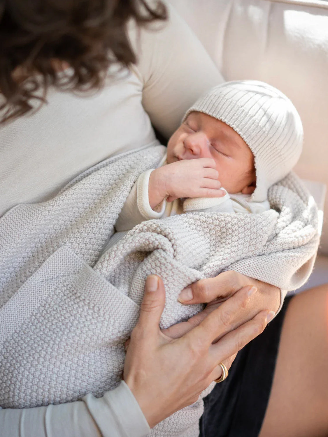 THE WOOLLY BABY HAT - mauve