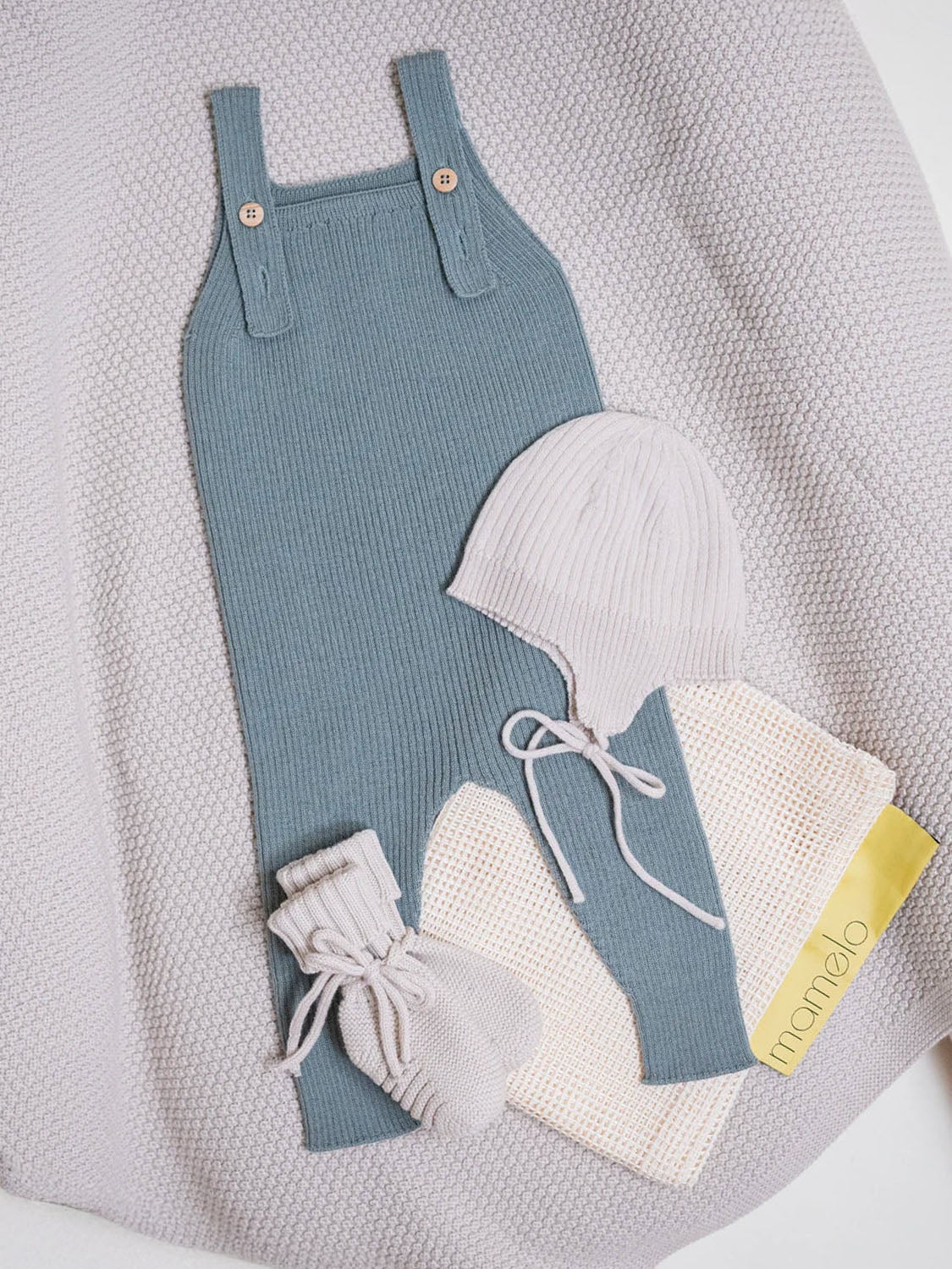 THE WOOLLY BABY HAT - sand