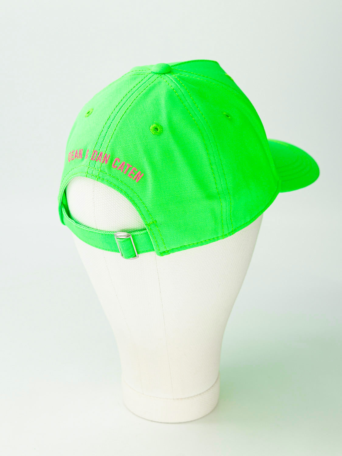 DSQUARED2 Kids Cap Icon Neon in Neon 1707237945-6902778820-4.jpg | NICKIS.com