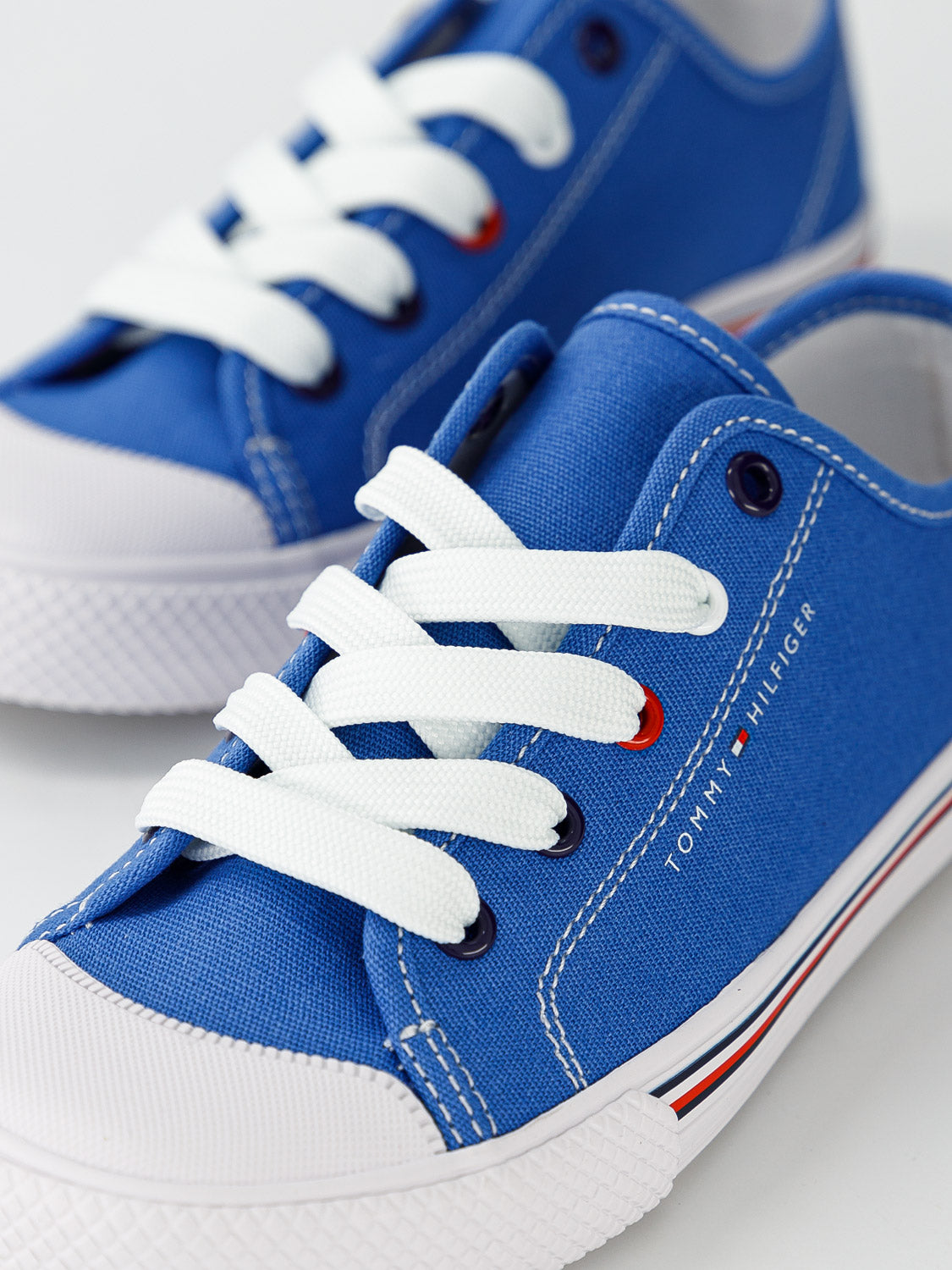 Tommy Hilfiger Kids sneakers Blue in Blue 1707328279-6900000286-7.jpg | NICKIS.com