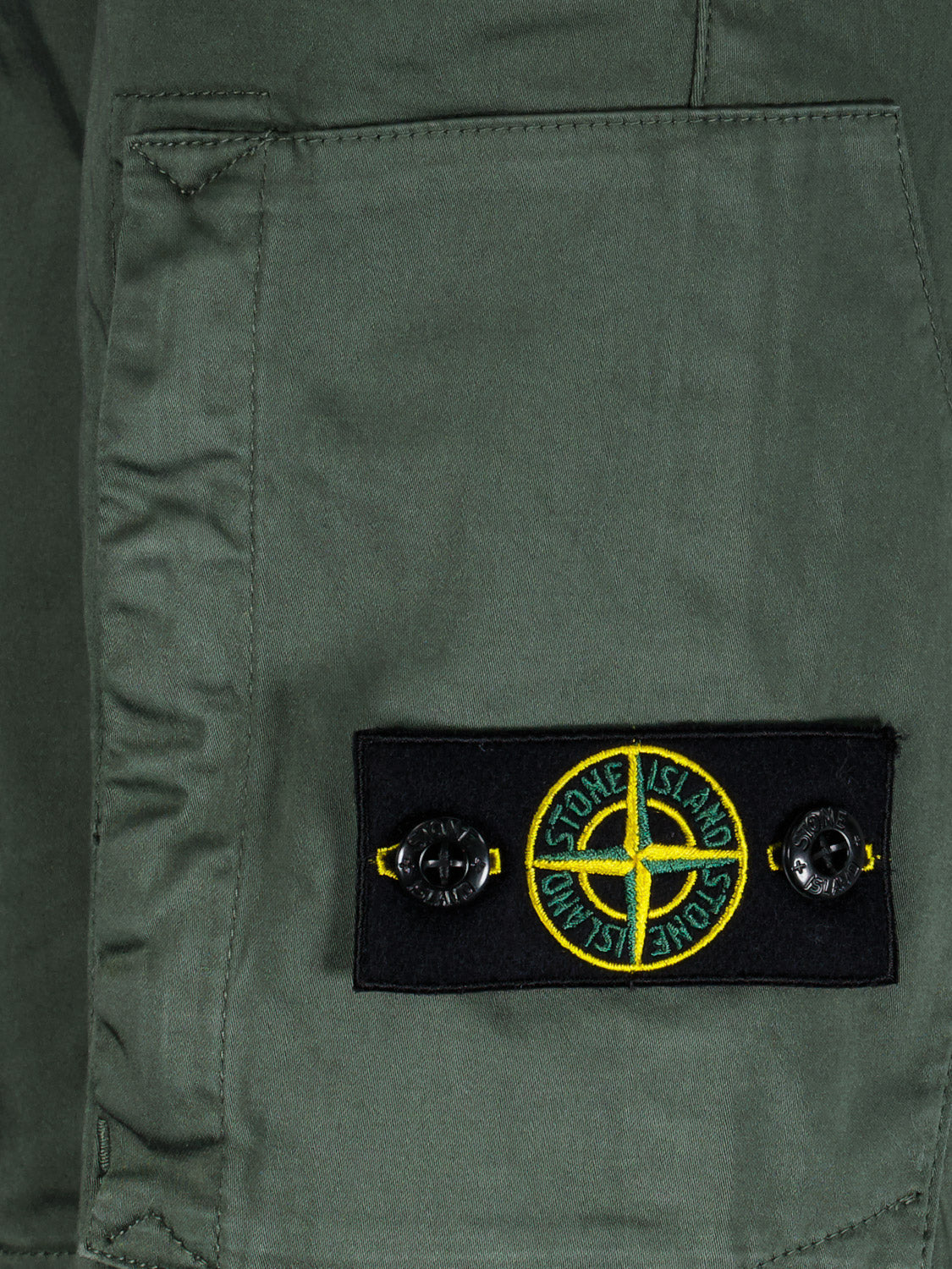 STONE ISLAND JUNIOR Kids Shorts  in  1708438803-6902972955-6.jpg | NICKIS.com