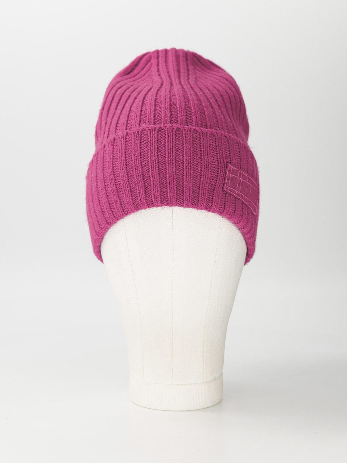 Molo Kids beanie Karli Fuchsia in Fuchsia 1725461394-7009619380-2.jpg | NICKIS.com