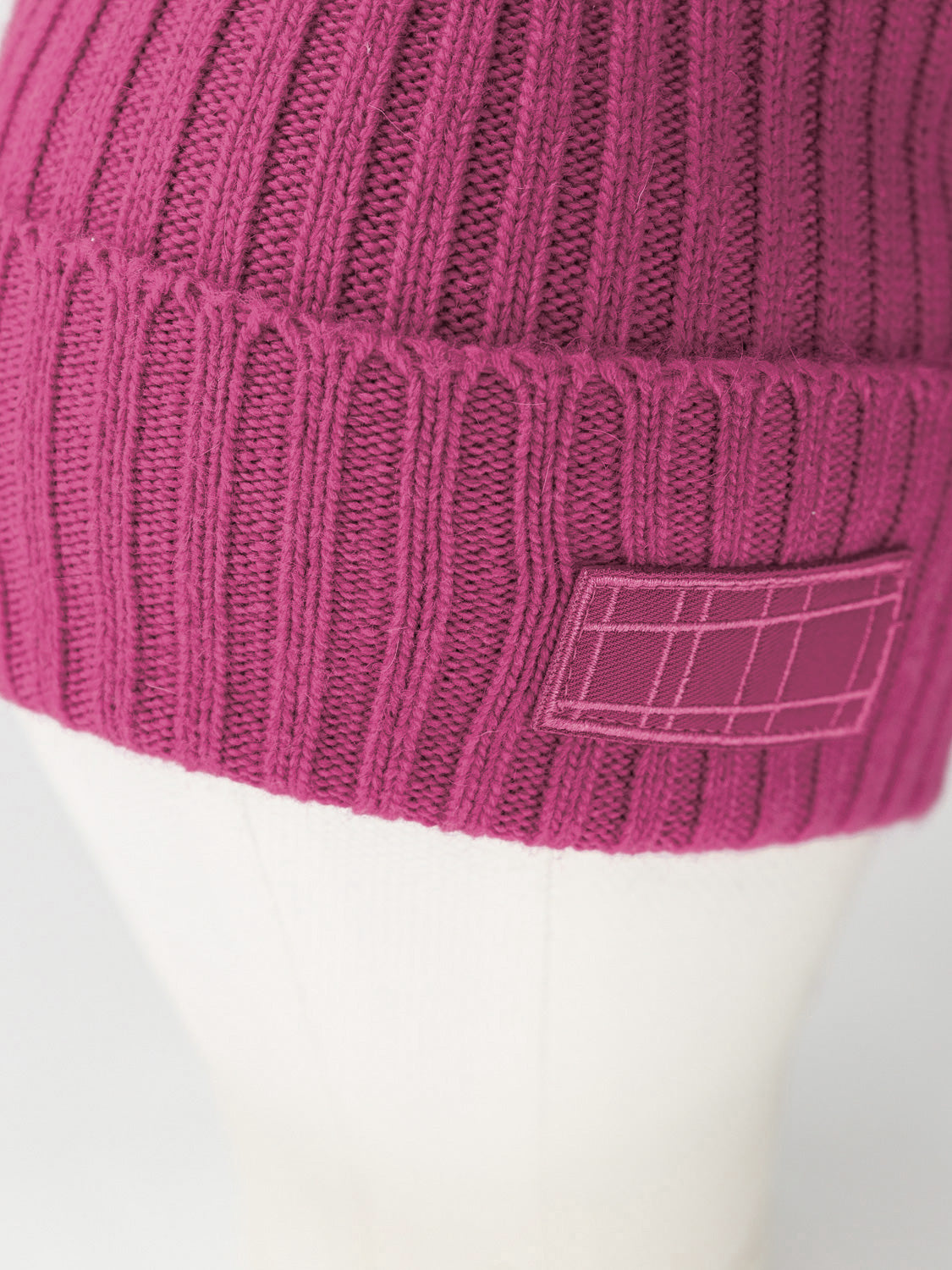 Molo Kids beanie Karli Fuchsia in Fuchsia 1725461394-7009619380-4.jpg | NICKIS.com