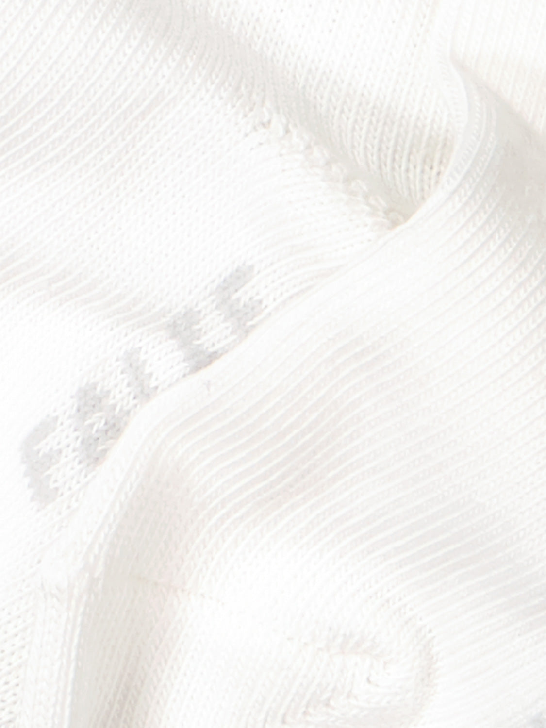 Falke Kids socks Sensitive Baby White in White 3302171390-4.jpg | NICKIS.com