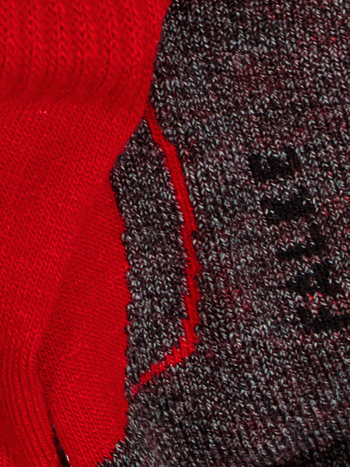 Falke Kids socks Active Warm SO Red in Red 3307324230-5.jpg | NICKIS.com