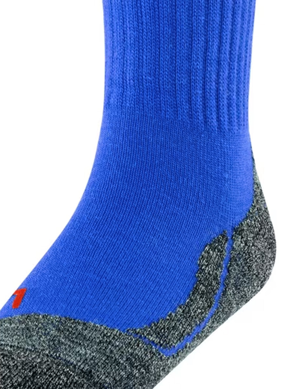 547636534-7.jpg