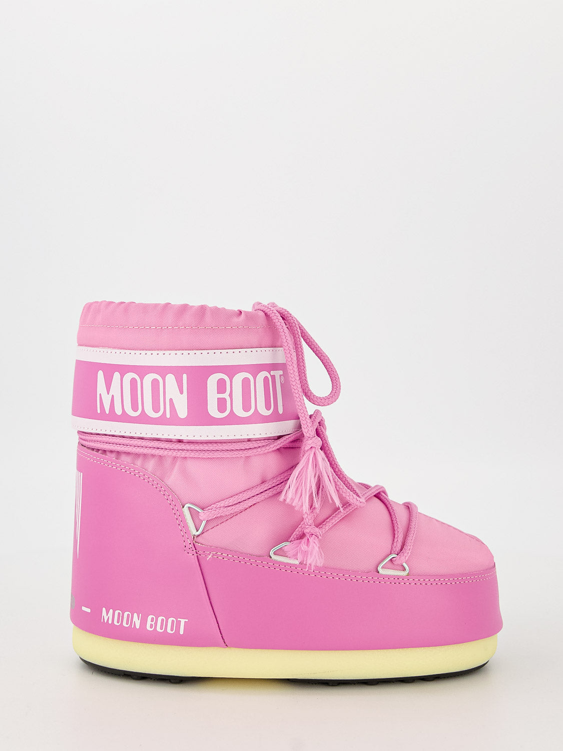 Moon Boot Kids Boots Classic Low 2 Fuchsia in Fuchsia 6407561722-2.jpg | NICKIS.com