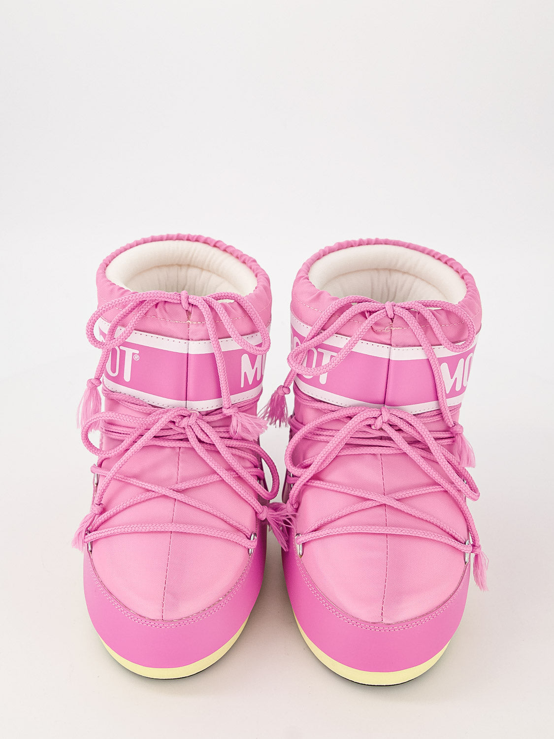 Moon Boot Kids Boots Classic Low 2 Fuchsia in Fuchsia 6407561722-4.jpg | NICKIS.com