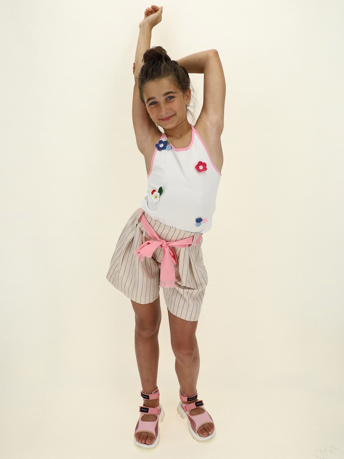 Monnalisa Kids Shorts Beige in Beige 6503761902-2.jpg | NICKIS.com