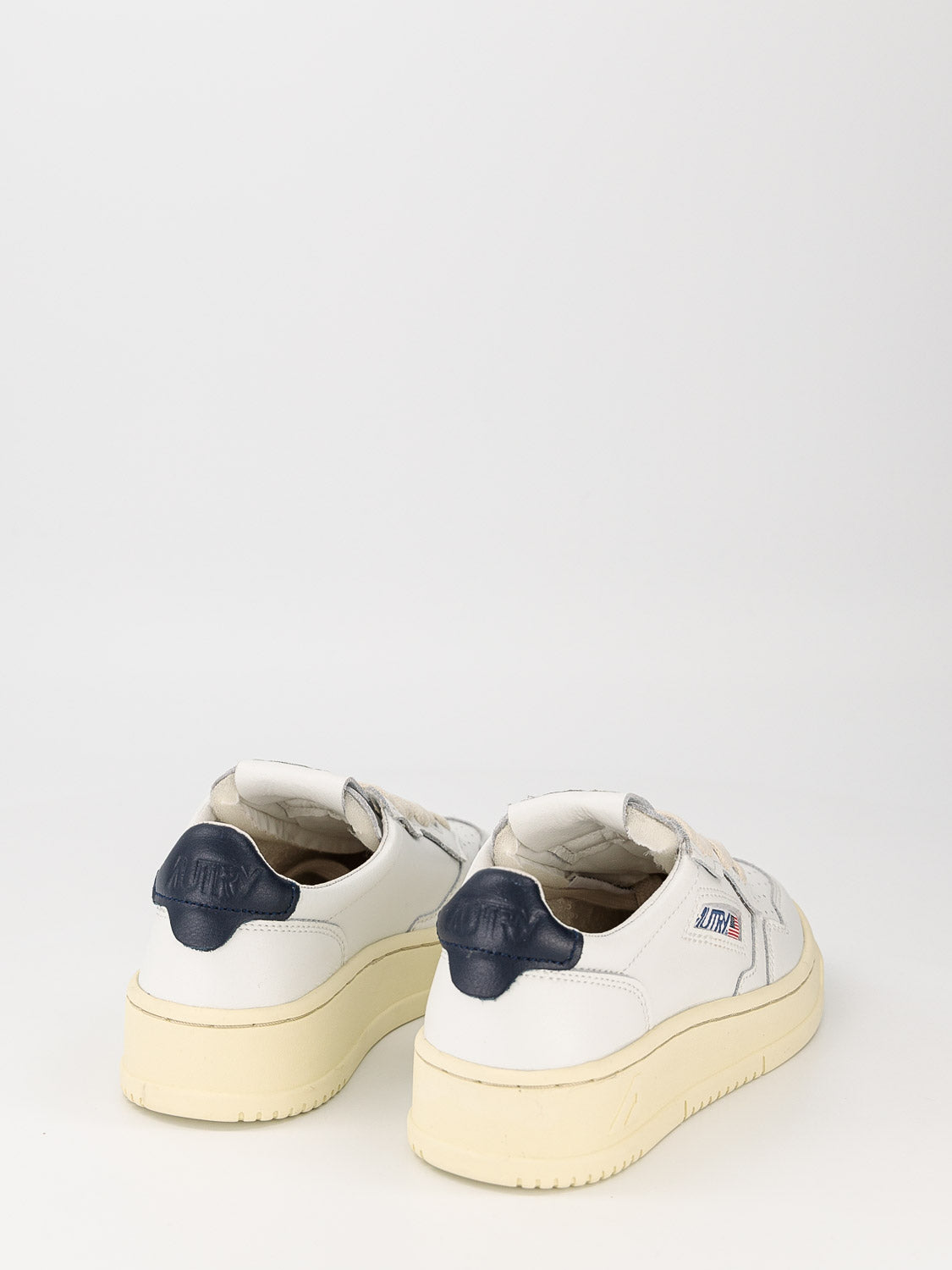 Autry Kids sneakers Autry White in White 6606115817-6.jpg | NICKIS.com