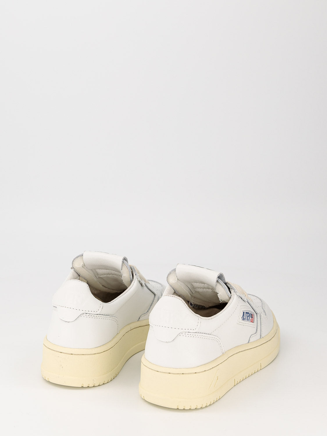 Autry Kids sneakers Autry White in White 6607586258-6.jpg | NICKIS.com