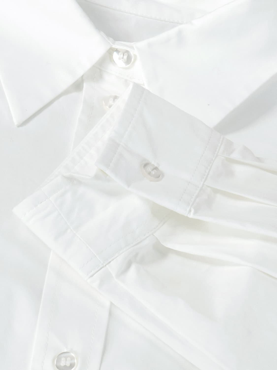 MM6 Maison Margiela Kids blouse White in White 6700070275-5.jpg | NICKIS.com