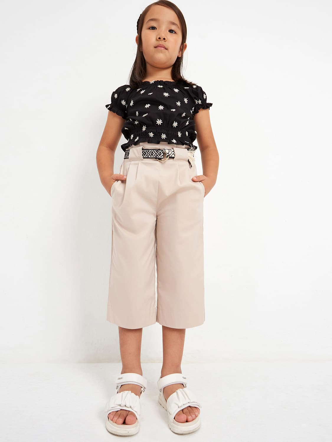 Mayoral Kids pants Beige in Beige 6700085939-2.jpg | NICKIS.com