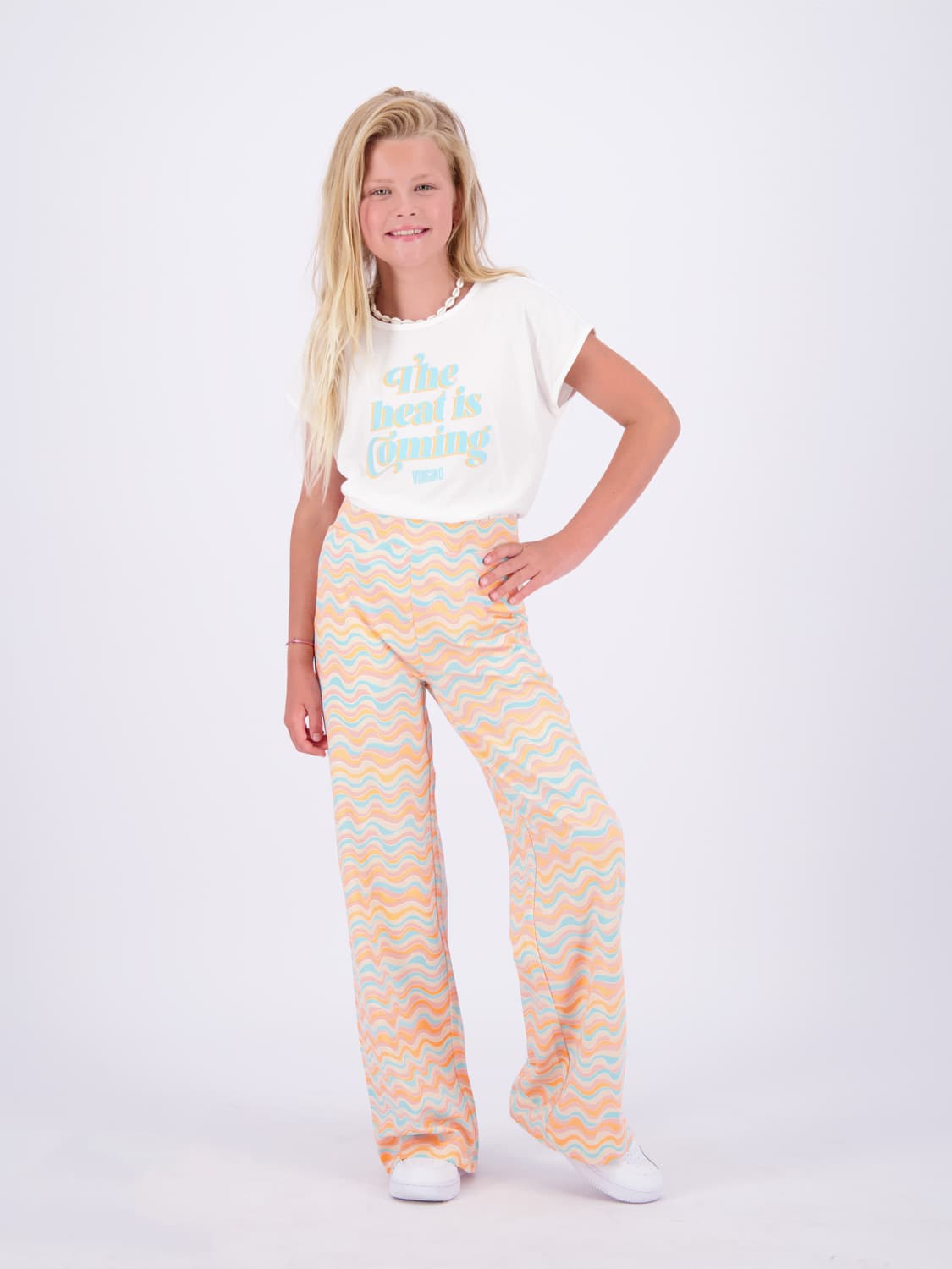 Vingino Kids pants Sage Apricot in Apricot 6703292912-2.jpg | NICKIS.com