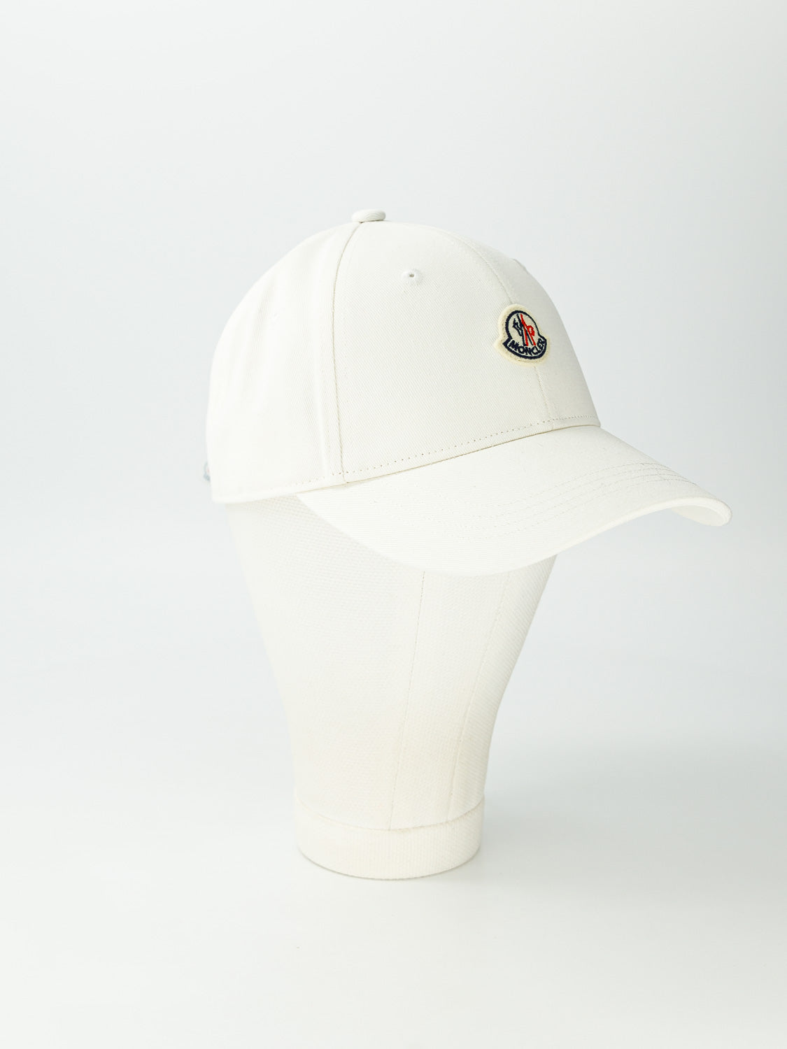 Moncler Enfant Kids Cap White in White 6706723140-3.jpg | NICKIS.com