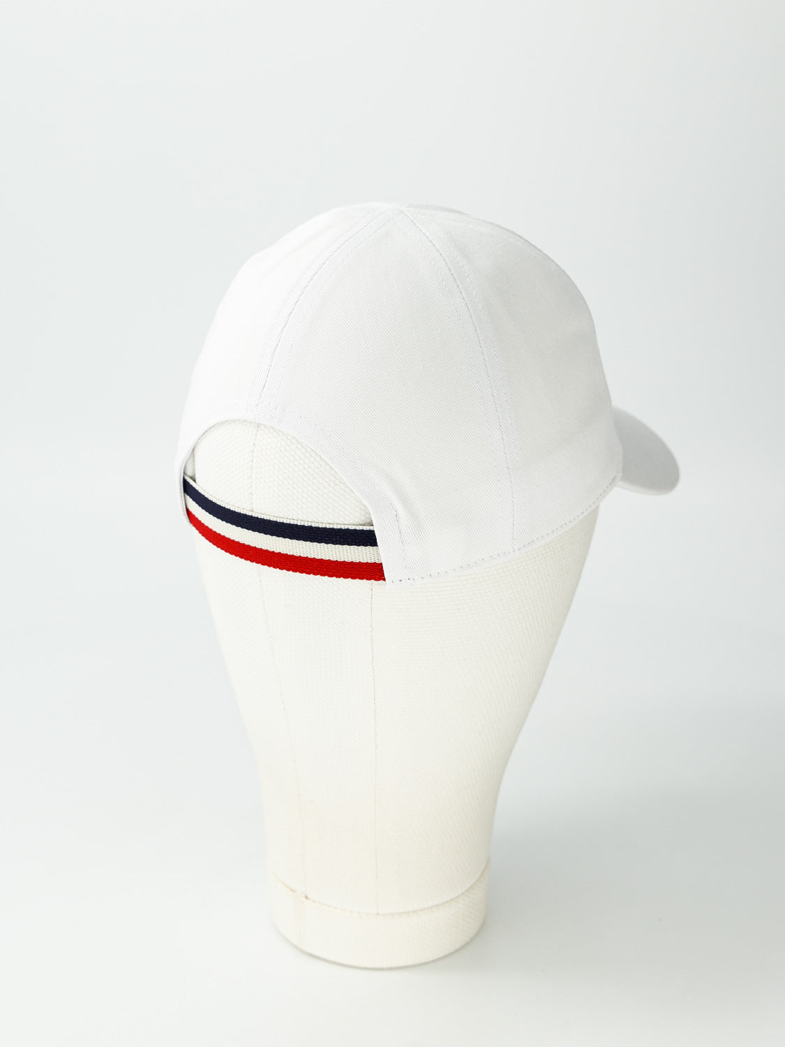 Moncler Enfant Kids Cap White in White 6707156877-4.jpg | NICKIS.com