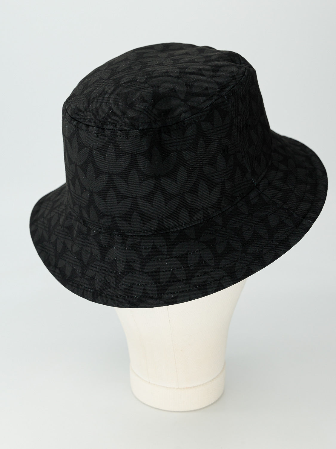 adidas Kids hat  in  6709518844-4.jpg | NICKIS.com