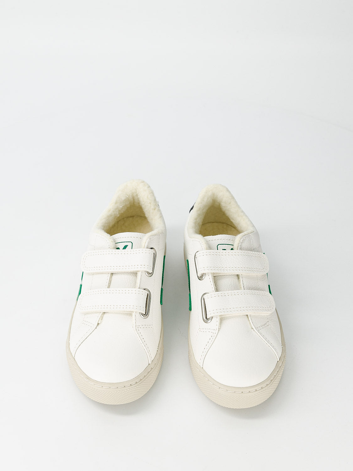 Veja Kids sneakers Small Esplar Winter Teddyfur White in White 6800385626-4.jpg | NICKIS.com