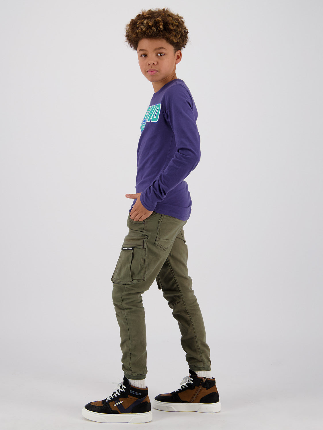 Vingino Kids Cargo Trousers Carlos Olive Green in Olive Green 6803670670-8.jpg | NICKIS.com