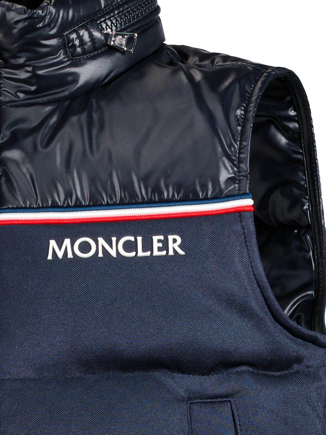 Moncler Enfant Kids vest Peter  in  6805553869-6.jpg | NICKIS.com