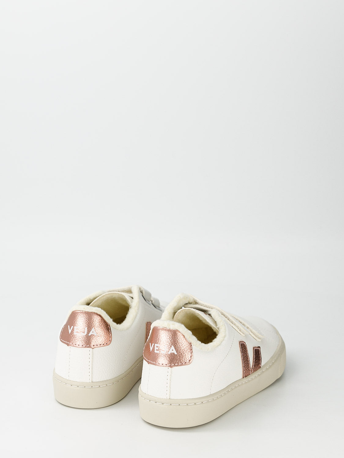 Veja Kids sneakers Small Esplar Winter Teddyfur White in White 6805978316-6.jpg | NICKIS.com