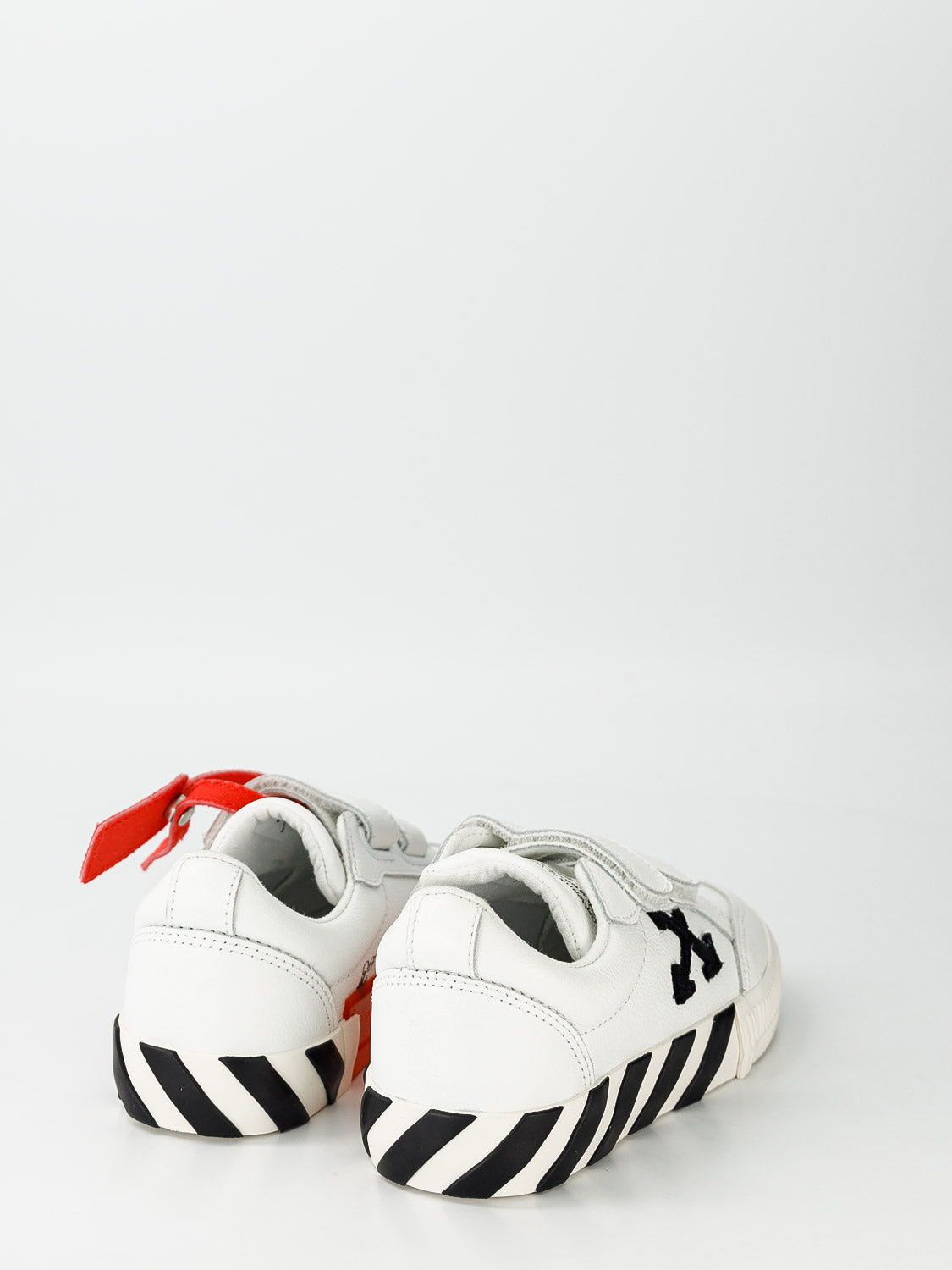 Off-White Kids Kids sneakers White in White 6806344496-6.jpg | NICKIS.com