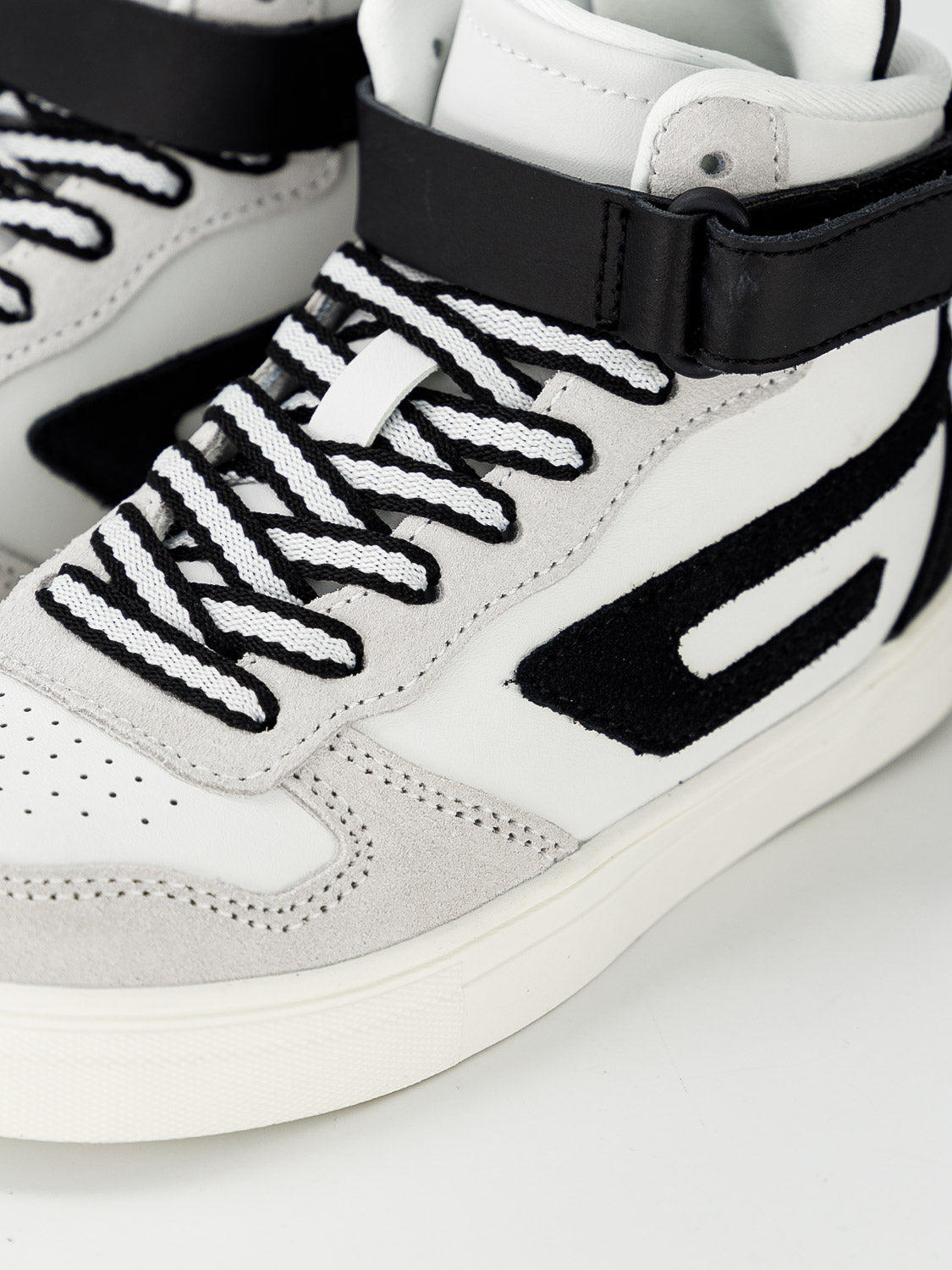 Diesel Kids sneakers Ukiyo Mid Strap White in White 6806815339-7.jpg | NICKIS.com