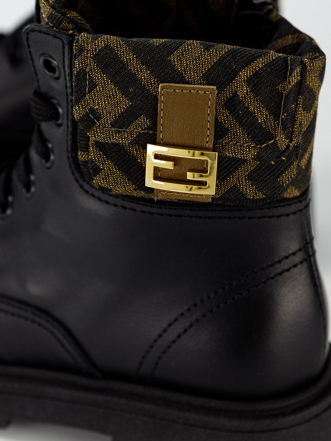 Fendi Kids Boots  in  6807433143-7.jpg | NICKIS.com