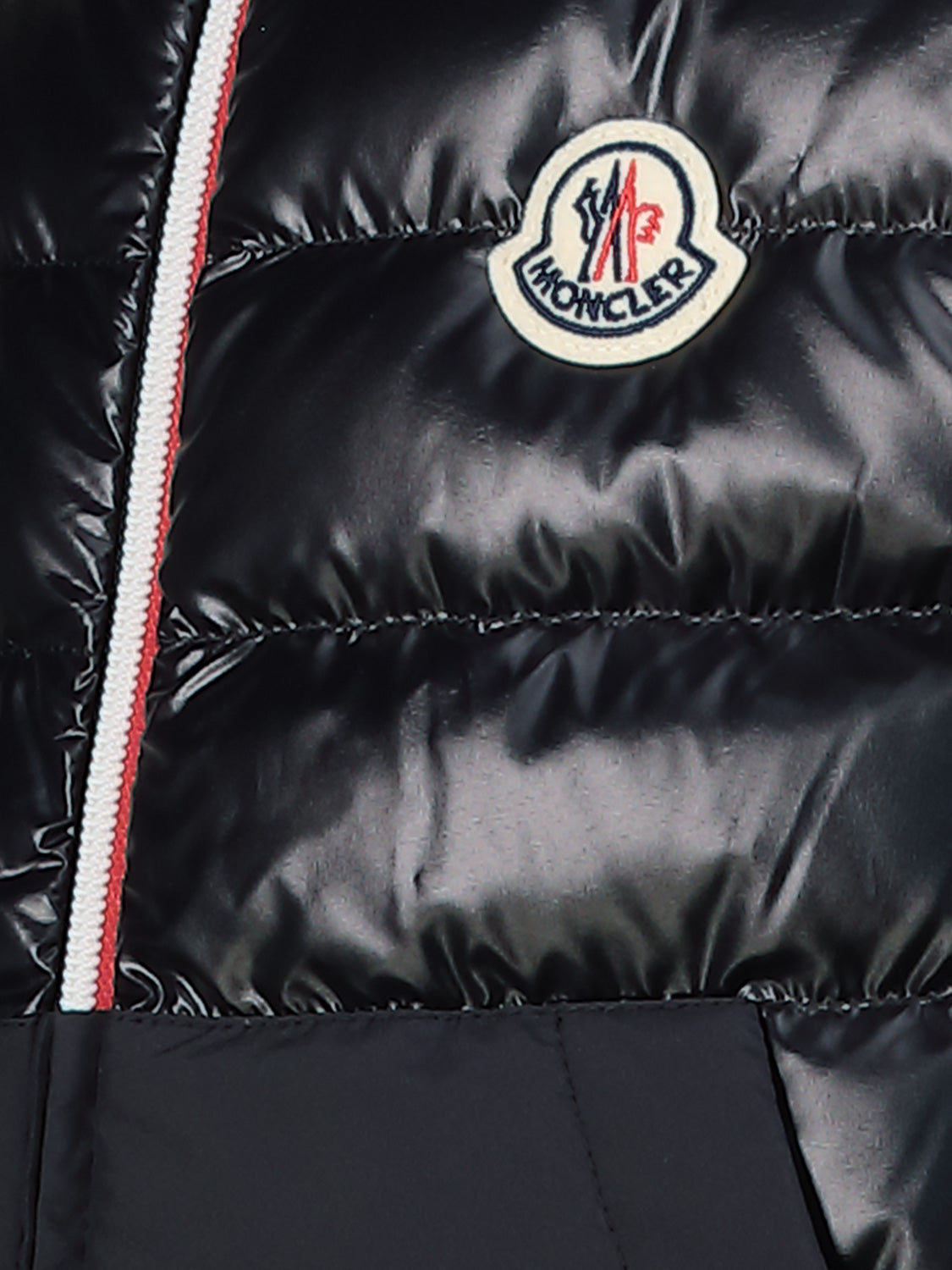 Moncler Enfant Kids vest Apatou  in  6900000146-7.jpg | NICKIS.com