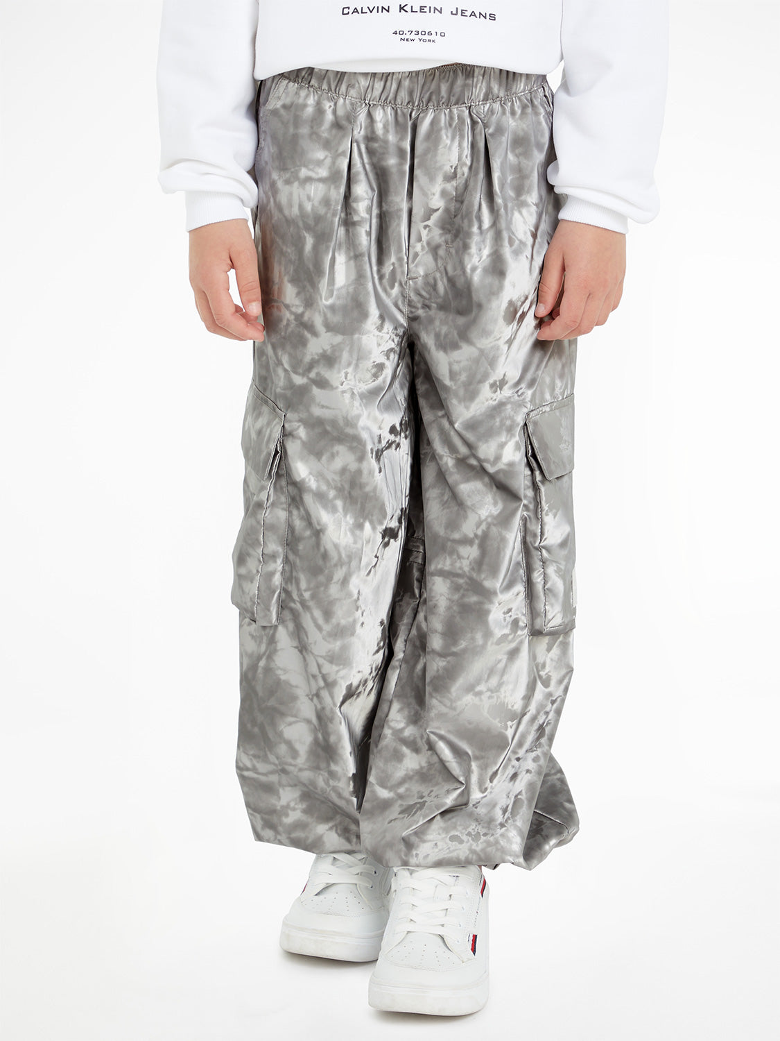 Calvin Klein Kids Cargo Trousers Mercury Cargo Silver in Silver 6900025741-2.jpg | NICKIS.com