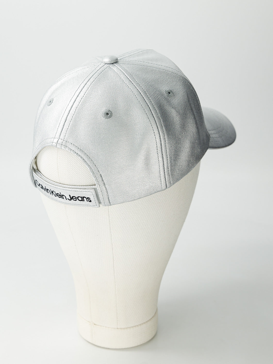 Calvin Klein Kids Cap Silver in Silver 6900080812-4.jpg | NICKIS.com